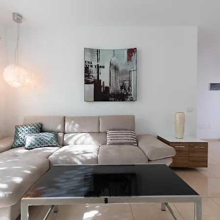 ヴィラ Oasis Holidays & Health - Charming *