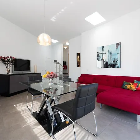 Oasis Holidays & Health - Charming Balcon de Telde