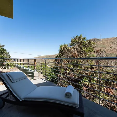 Oasis Holidays & Health - Charming